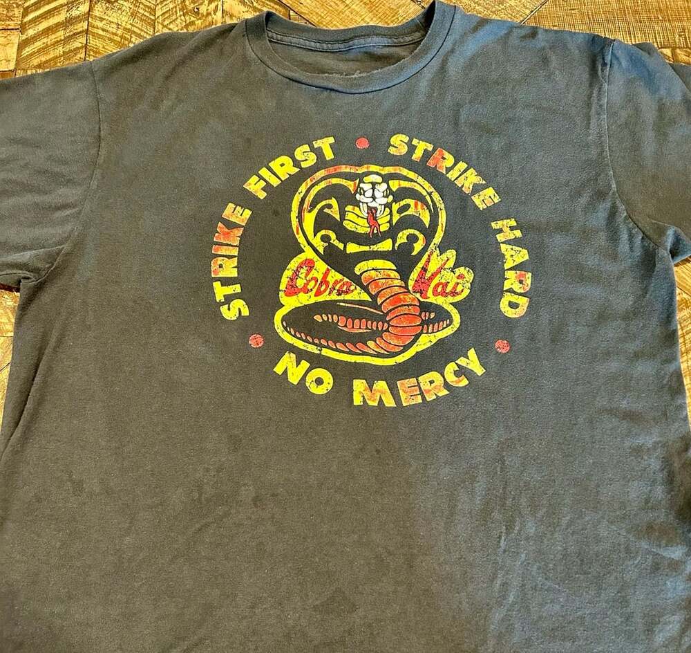 Ripple Junction Cobra Kai T Shirt Size XL Black Strike First